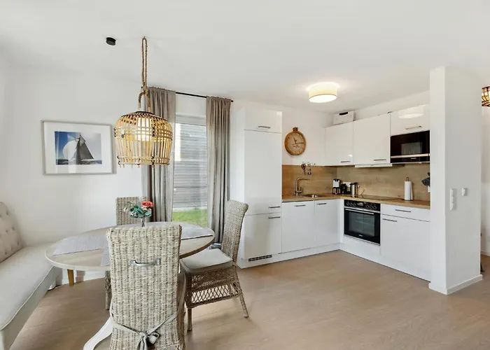 In With Sauna Nyaraló *